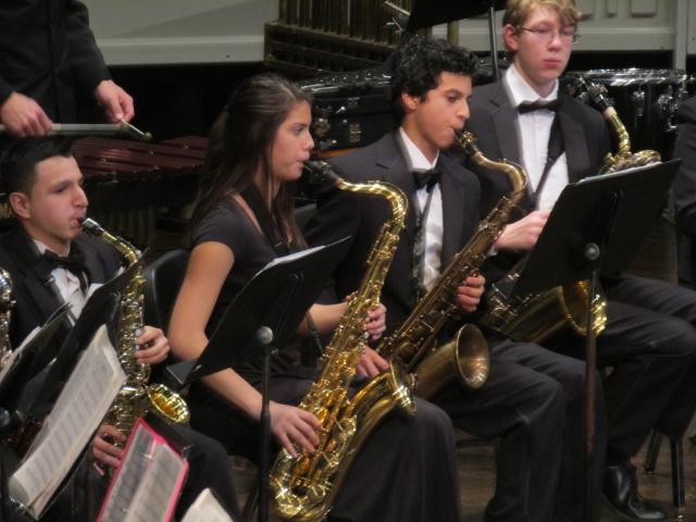 The band concert took place on Dec. 16. Senior Anna Nolazco and junior Evander Lopez. 