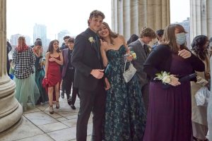 Promgoers arrive at the Field Museum in May.