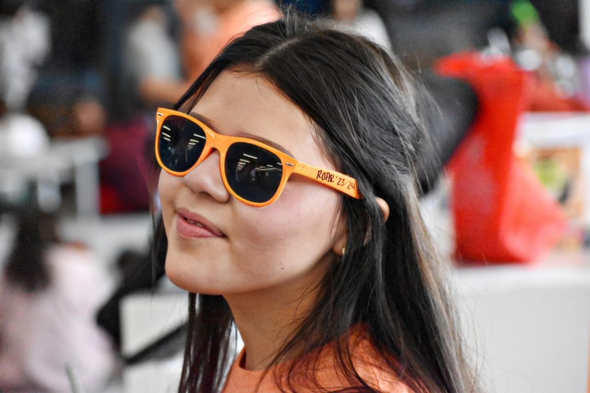 Junior and ROAR mentor, Noelia Vargas poses for a photo with her ROAR 23-24 sunglasses.