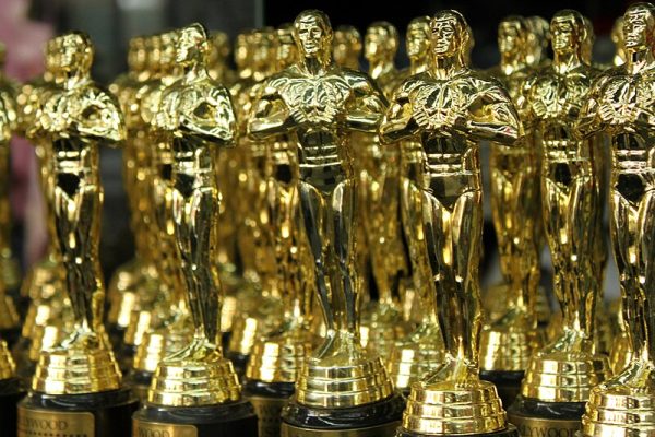 The famous shining awards that will be presented to the winners on the night of the Oscars. (Photo courtesy of Prayitno via Wikimedia Commons). 