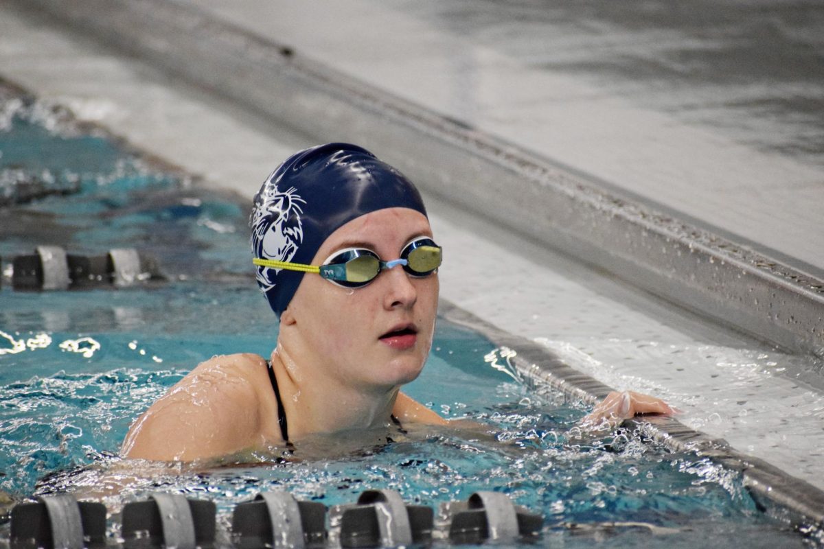 The sophomores, including Rowan Ambre, gave a strong showing at this weekend's meet. Ambre placed fourth in the 100-yard freestyle with a time of 5:30.19.