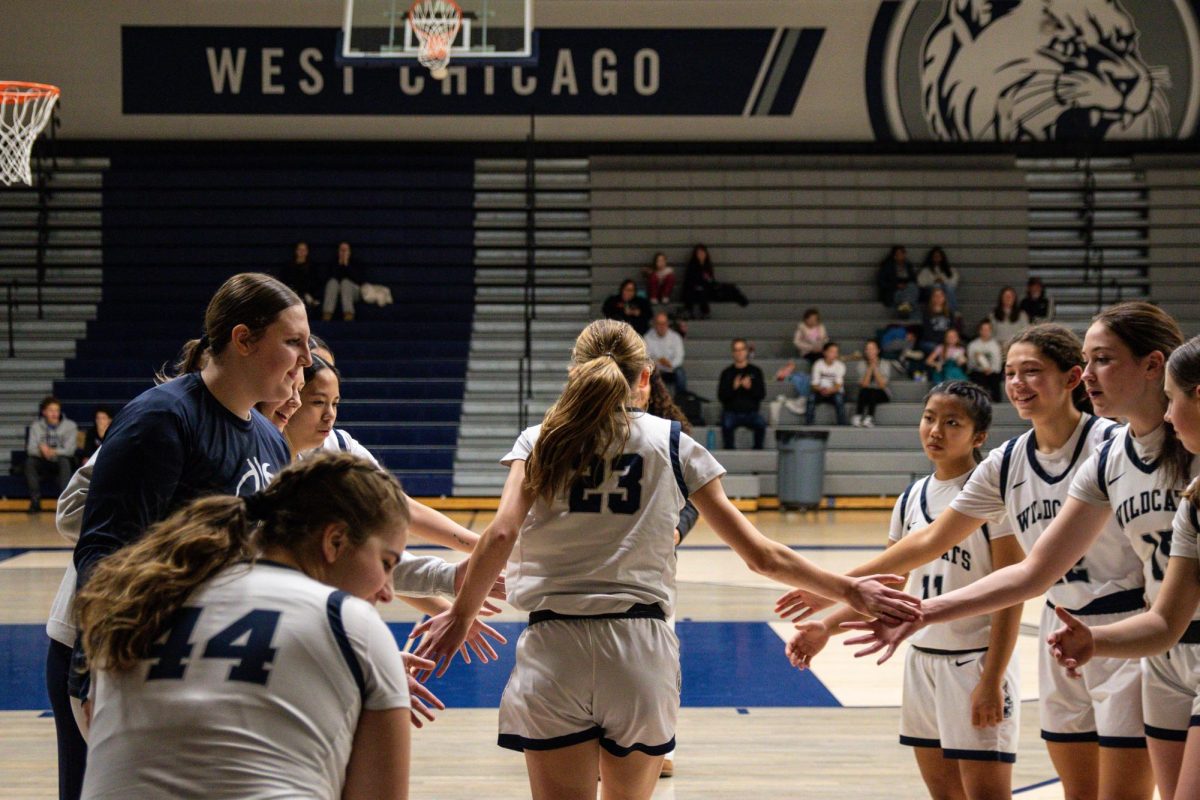 [PHOTO-ESSAY] Wildcats edge Ridgewood in a thrilling victory