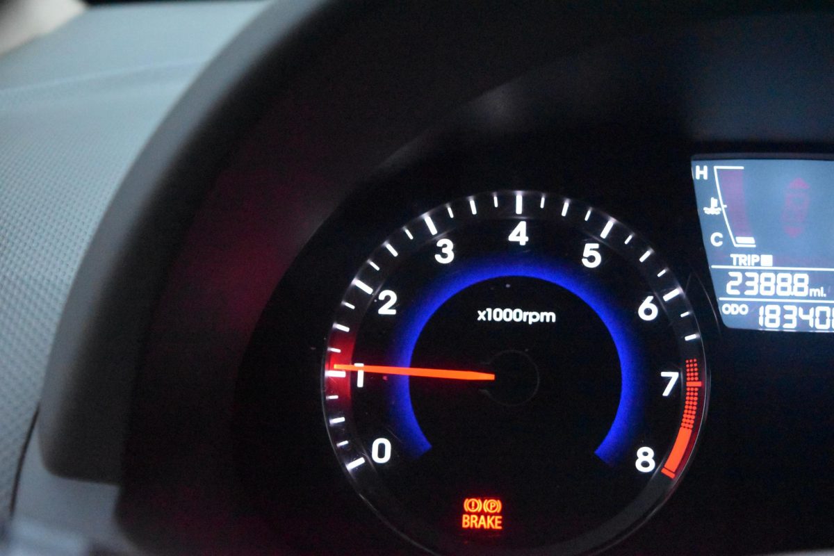 The instrument cluster displays the engine’s revolutions per minute (RPM), measured in thousands. Drivers shift gears based on the engine’s RPM to maintain power and prevent stalling.