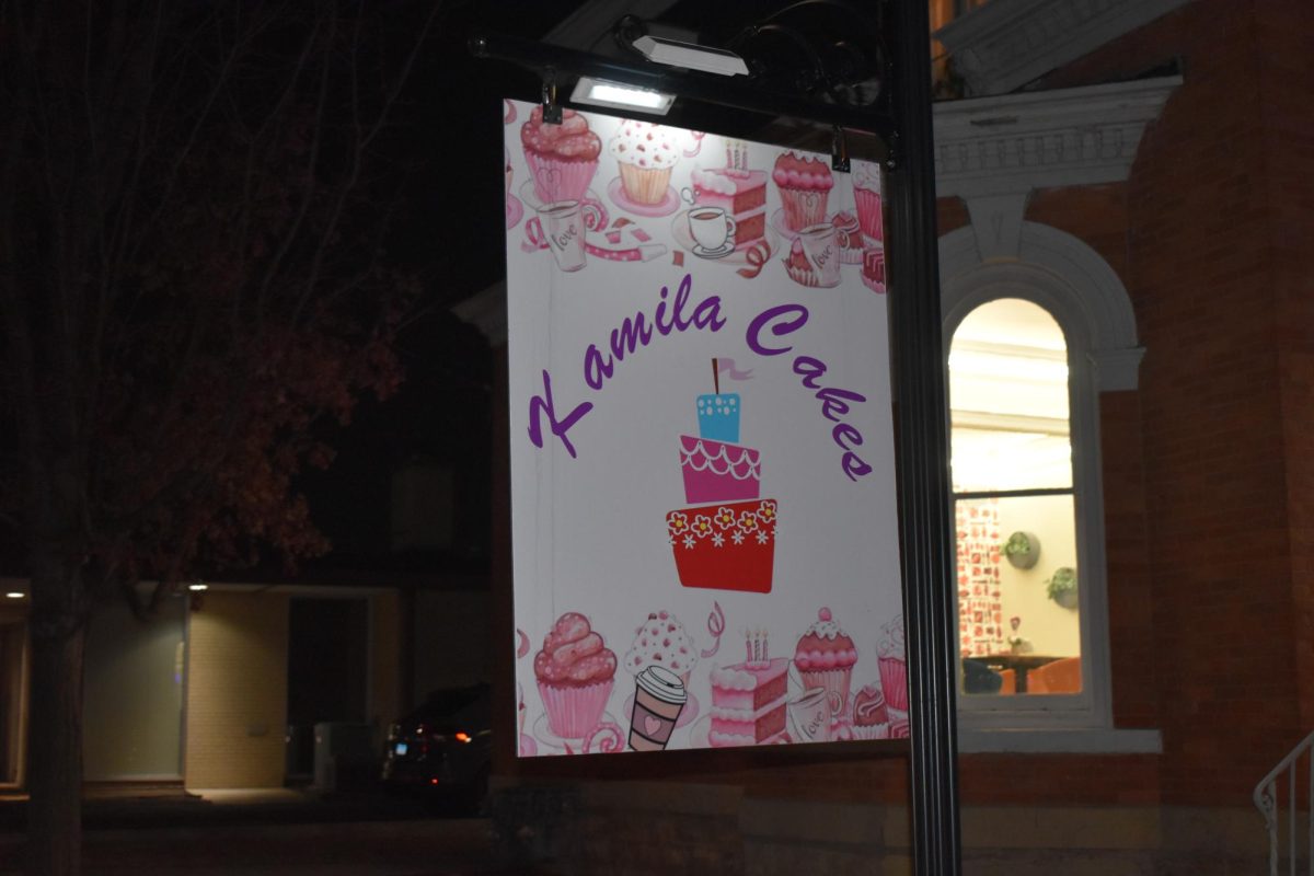 Kamila Cakes, is beautiful in day time but what's the vibe during the night? 